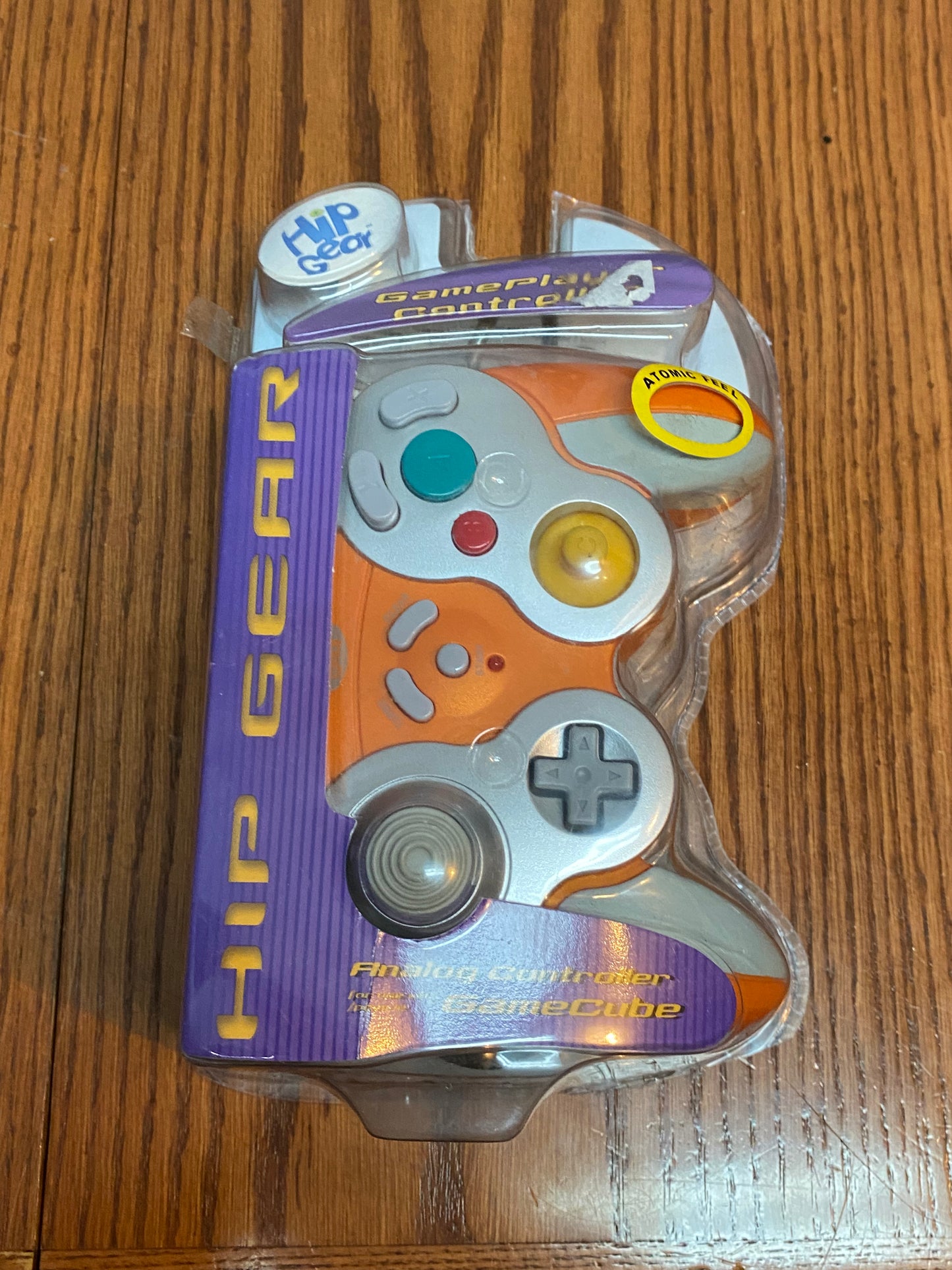 Hip gear analog wired controller orange gamecube NEW *issues in seal*