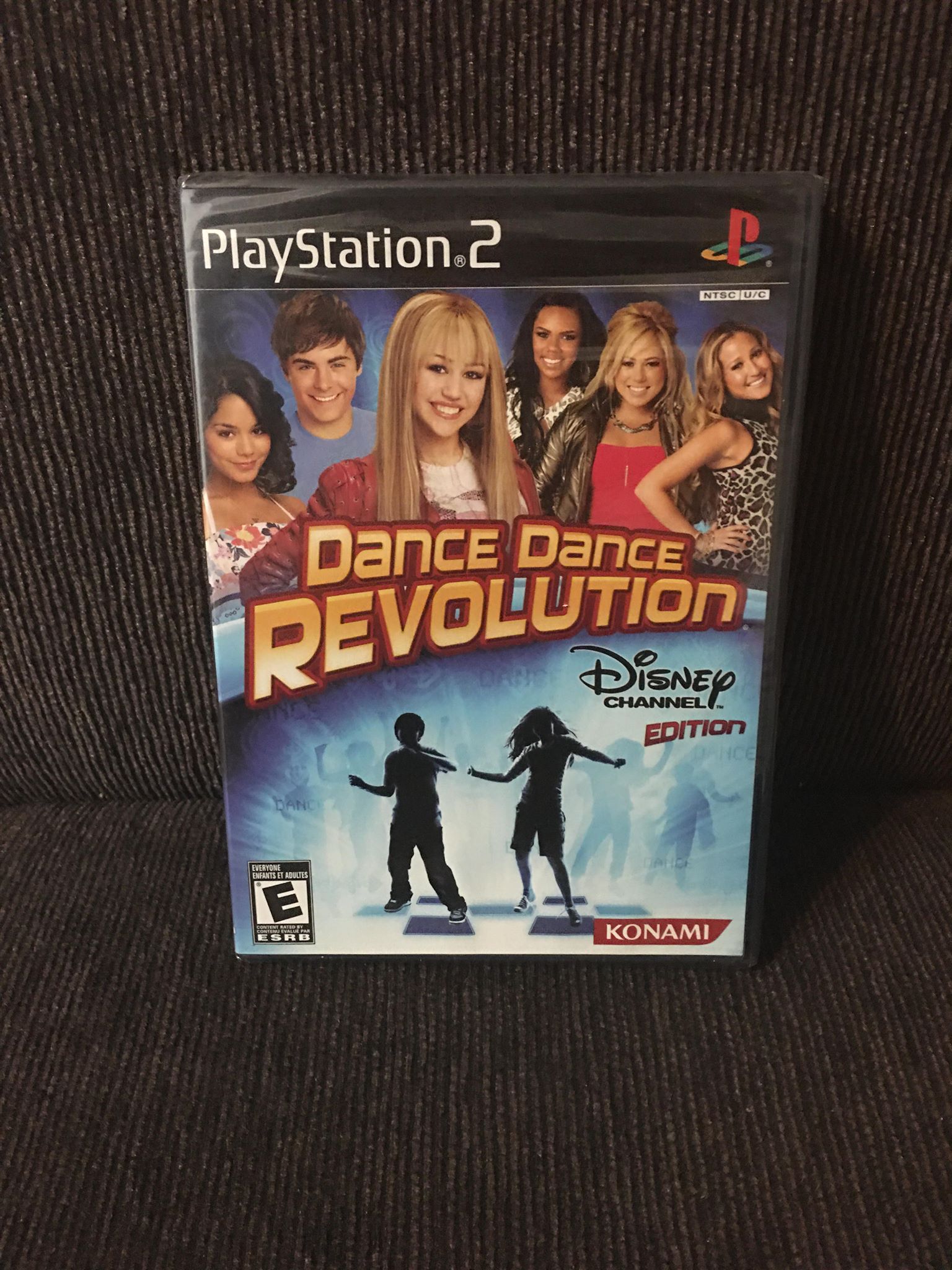 Dance dance revolution disney channel edition BRAND NEW