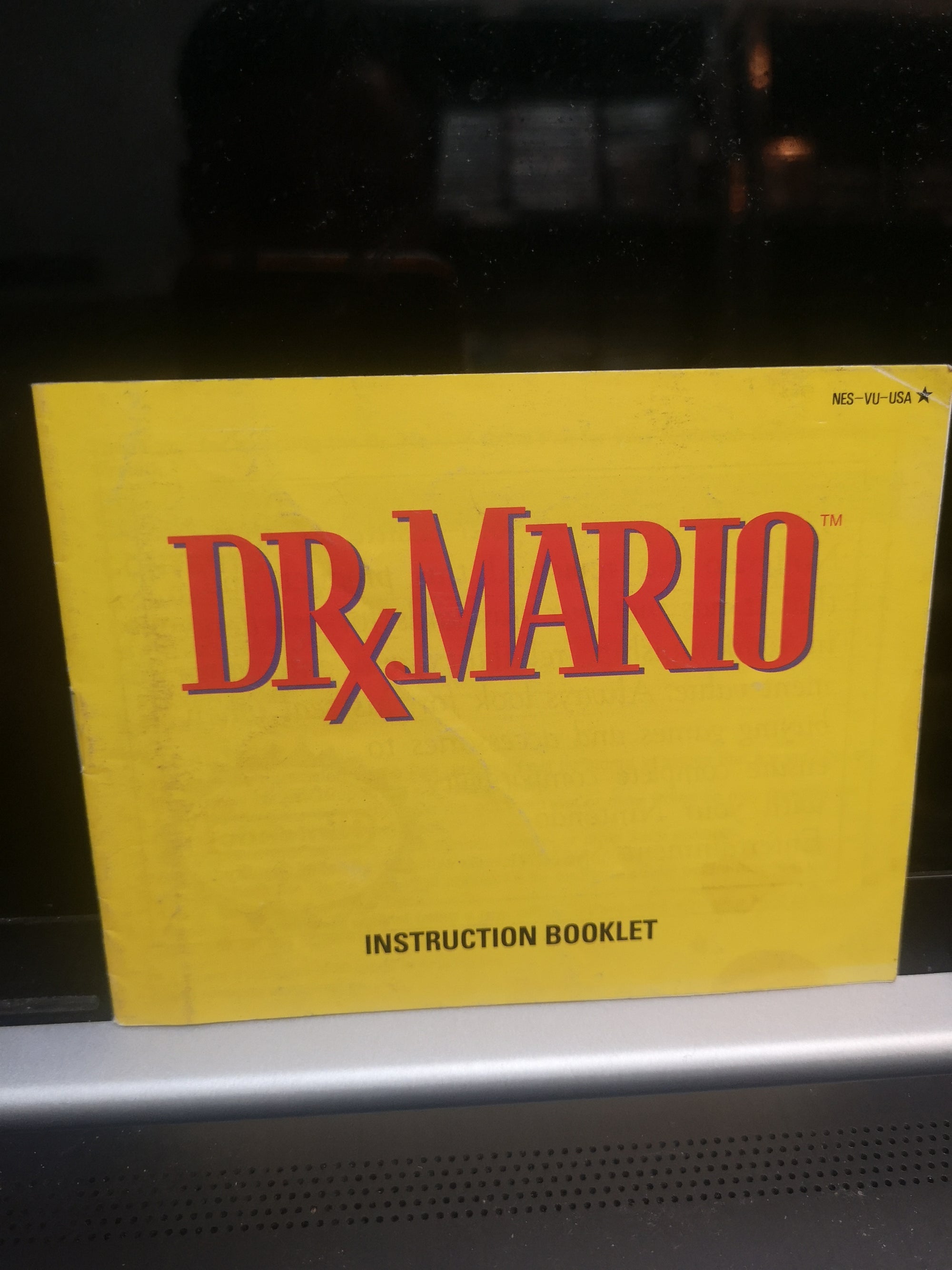 DR.Mario (NES manual)
