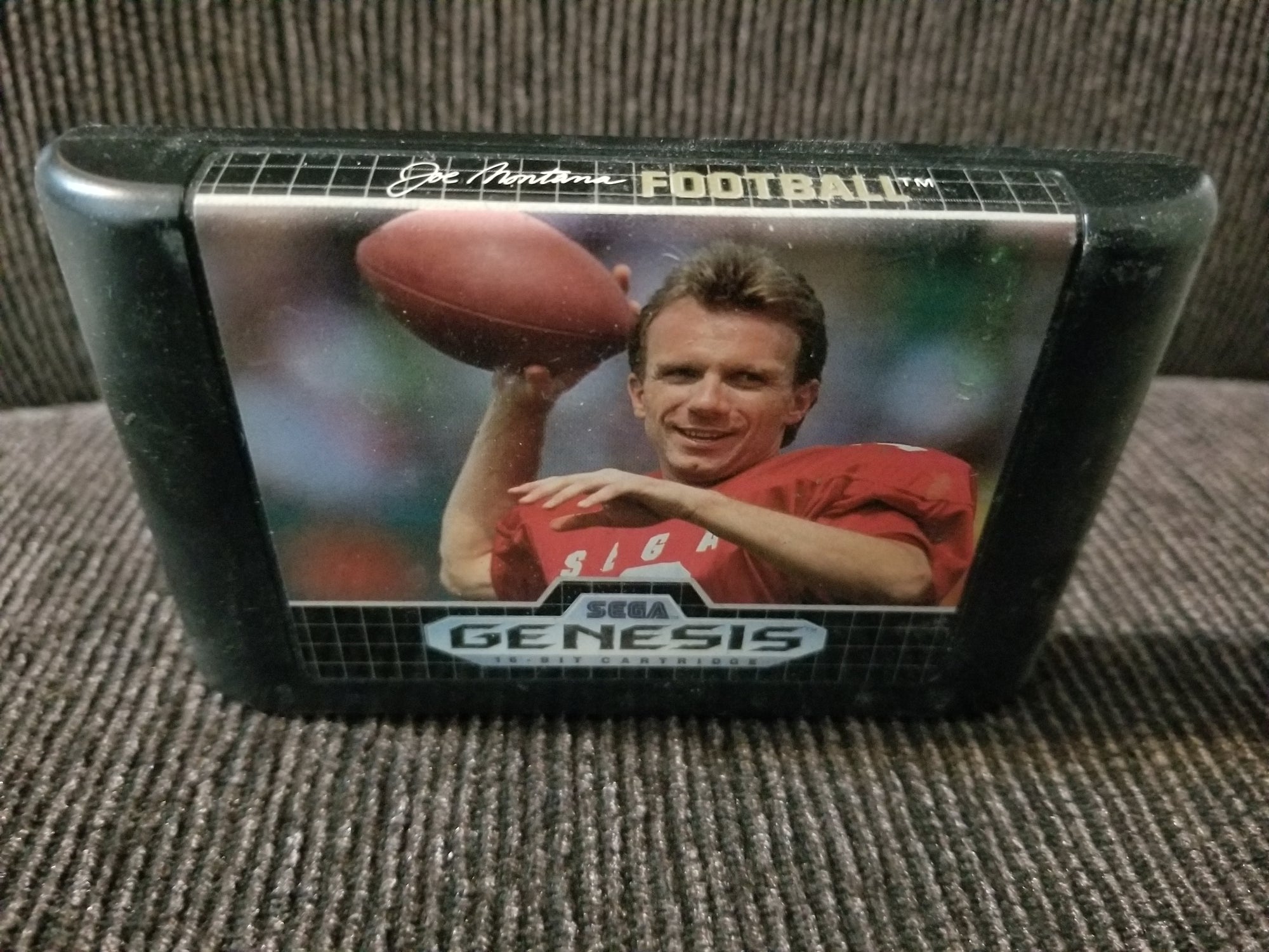 NFL football starring joe montana 94 C