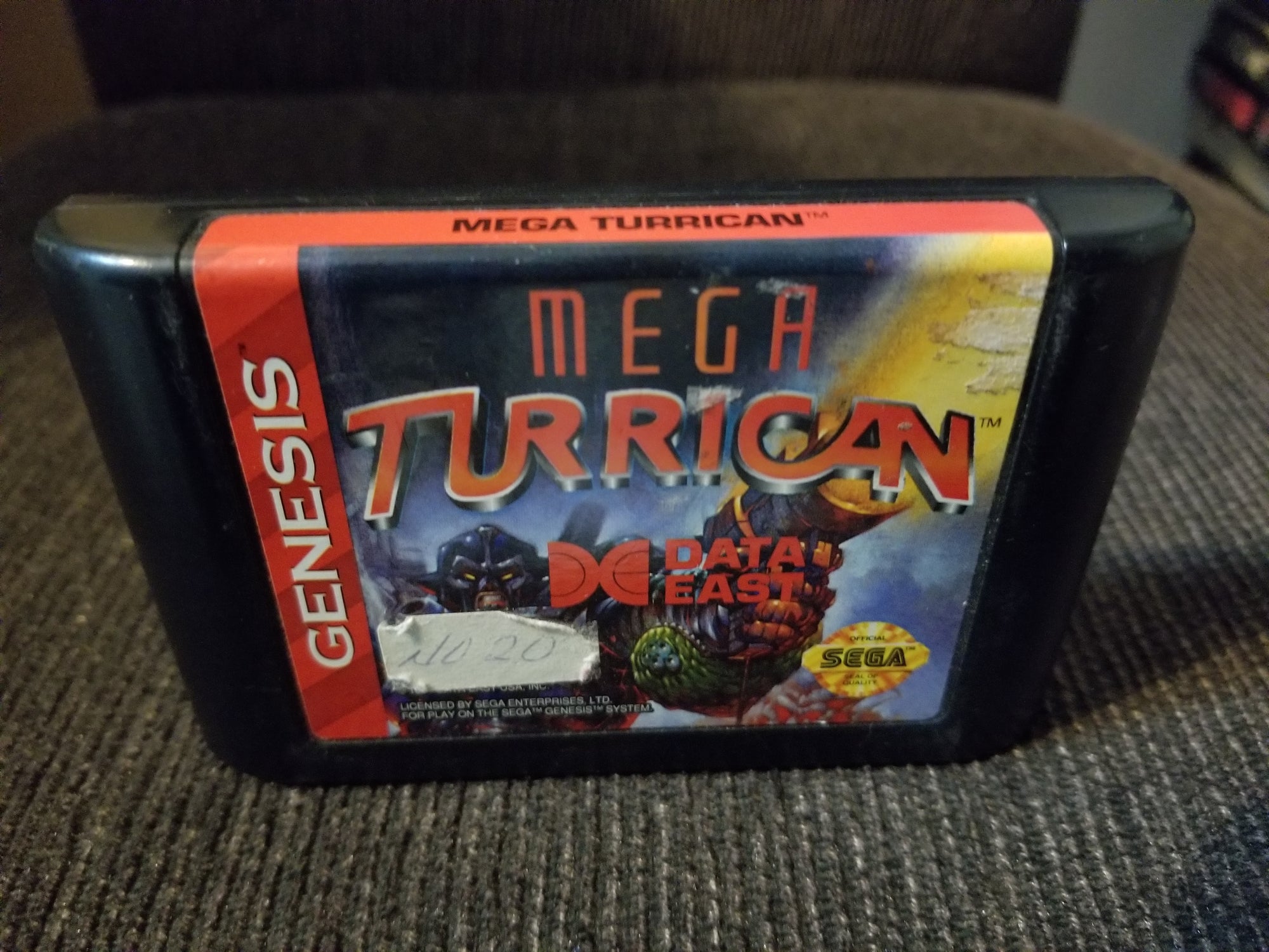 mega turrican C ( label damage)