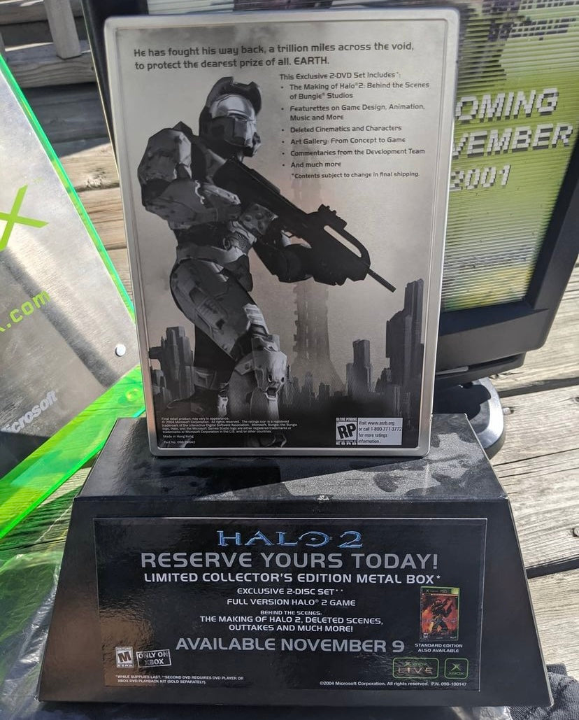 Halo 2 promotional display